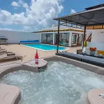 Bonilla Con Piscina Climatizada Y Jacuzzi بيت للعطل