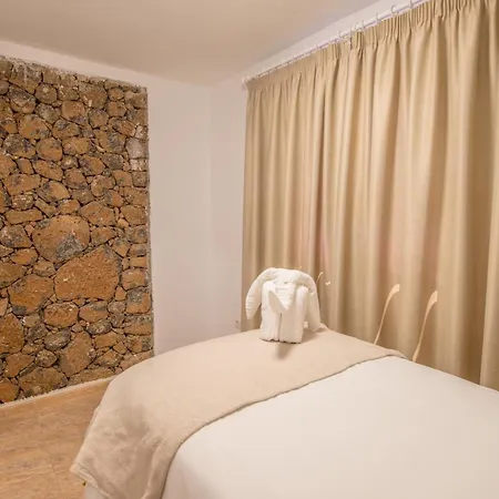 Nyaraló Bonilla Con Piscina Climatizada Y Jacuzzi Playa Blanca