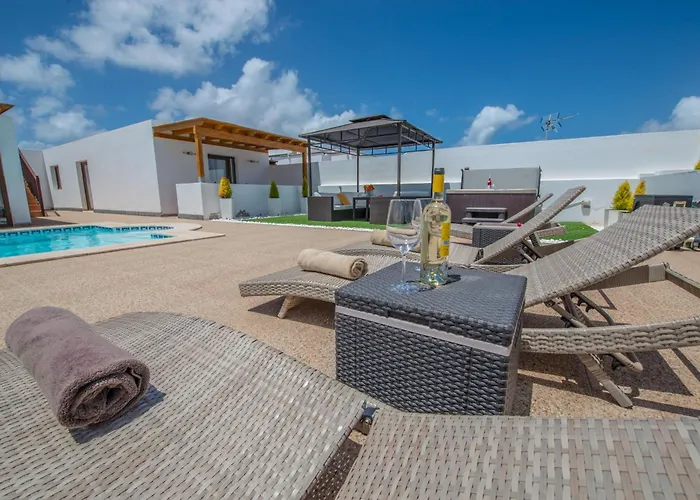 Bonilla Con Piscina Climatizada Y Jacuzzi